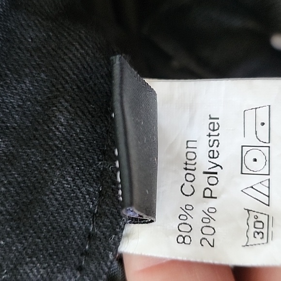 SHEIN Black High Rise Factory Distressed Jean Shorts - Picture 9 of 9